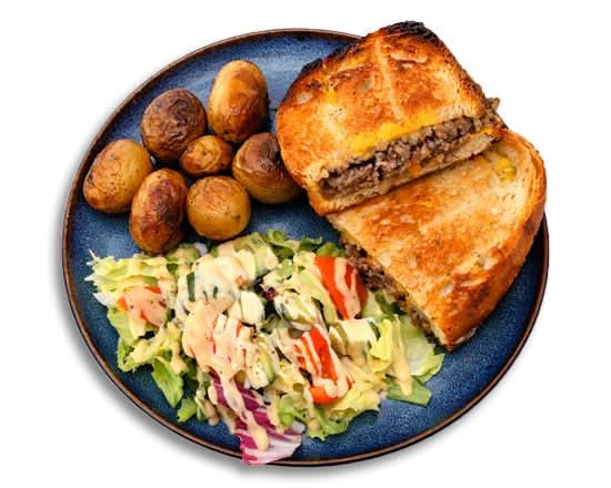 Grilled cheesy toast viande hachée - Boulangerie Le 111